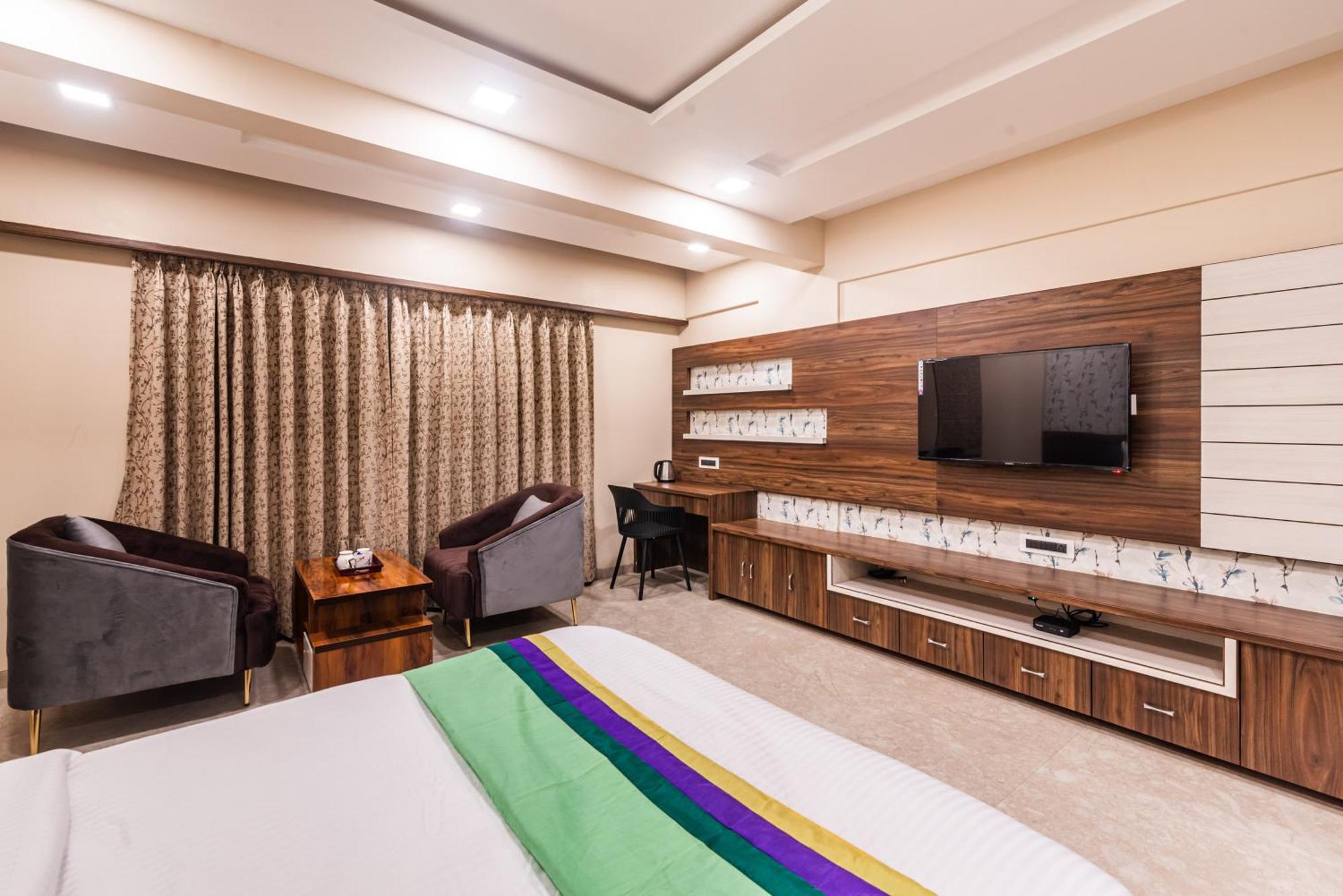 Lemon Wood Suites Pune Luaran gambar