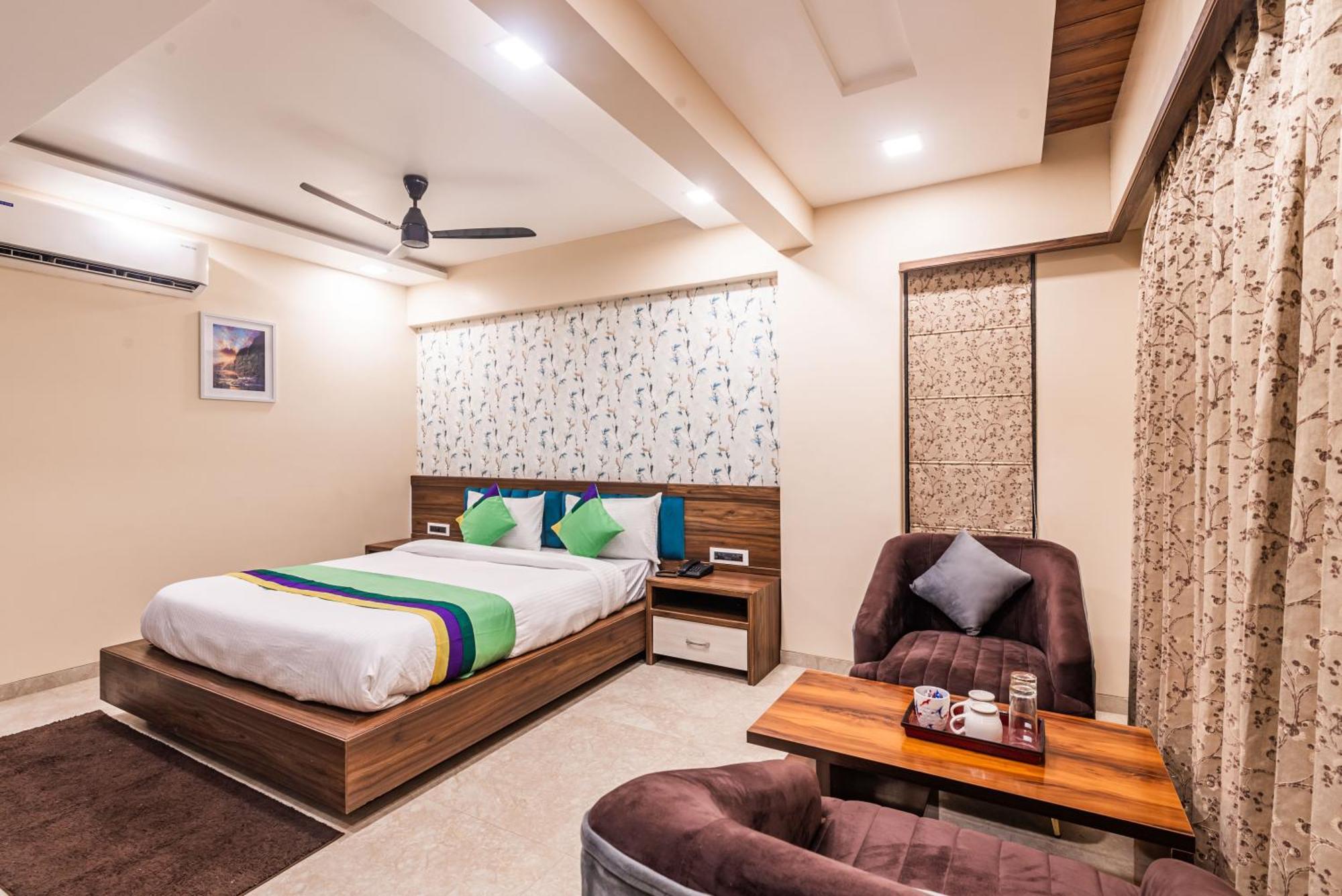 Lemon Wood Suites Pune Luaran gambar